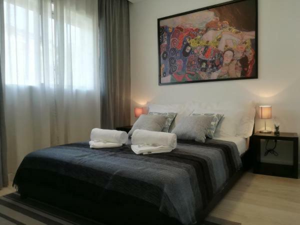 פומבל Iris Apartment מראה חיצוני תמונה