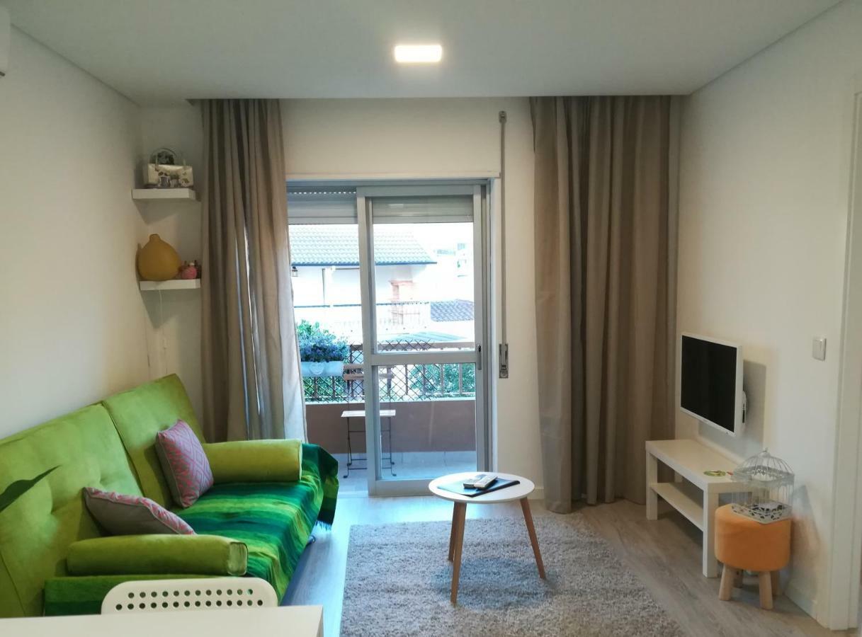פומבל Iris Apartment מראה חיצוני תמונה