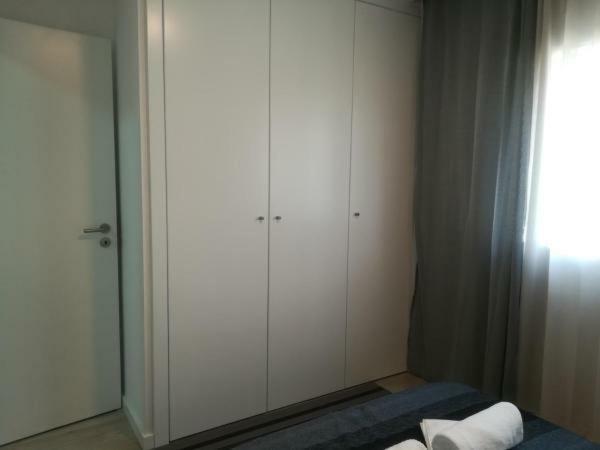 פומבל Iris Apartment מראה חיצוני תמונה